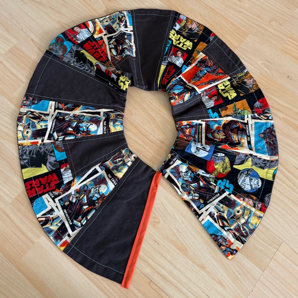 Star Wars Themed Tree Skirt MINI
